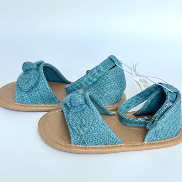 Old Navy Denim Blue Sandals - Baby 18-24 Months - NWT - Velcro Loop Closure Shoe - Picture 4 of 7